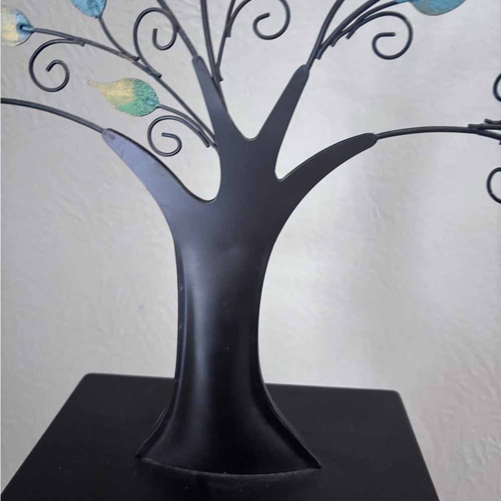 Vintage 2002 Hallmark keepsake large picture frame tree. - Picture 4 of 8